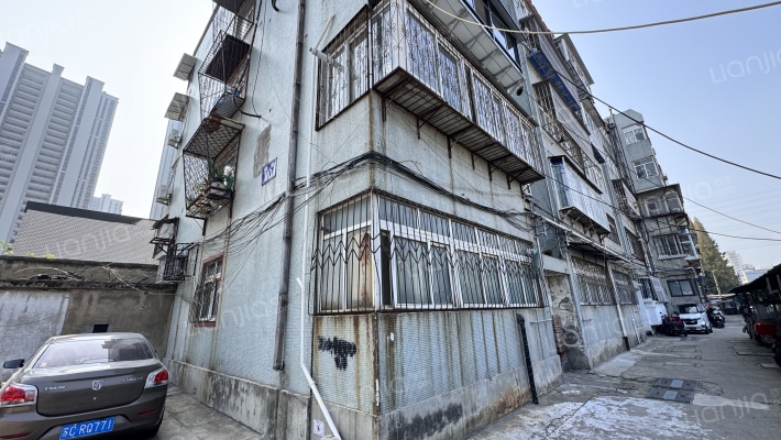 治安支队宿舍外景图