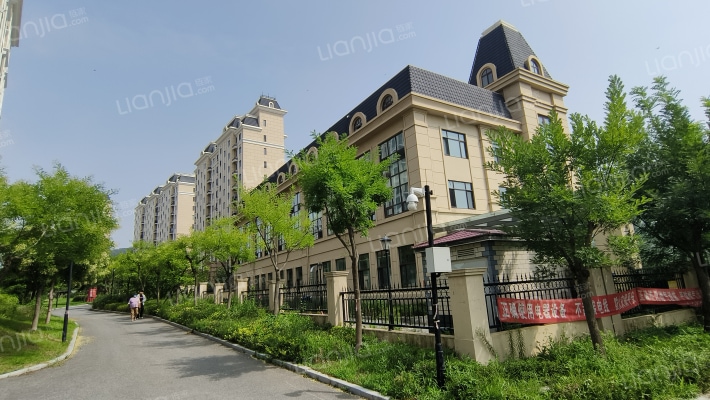 苏岭北园外景图