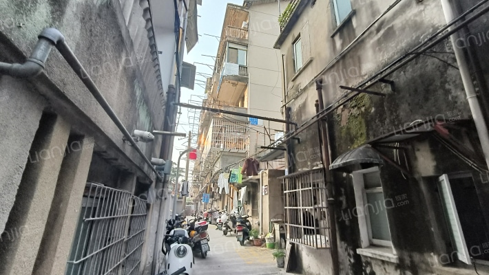 纺织南路35号外景图