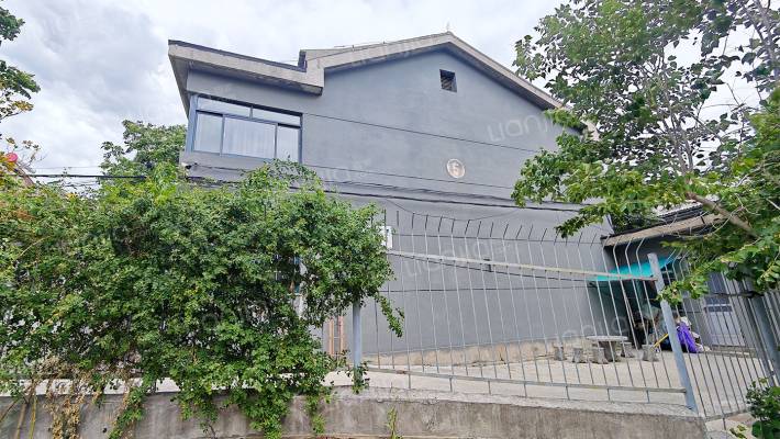 原发改委宿舍外景图