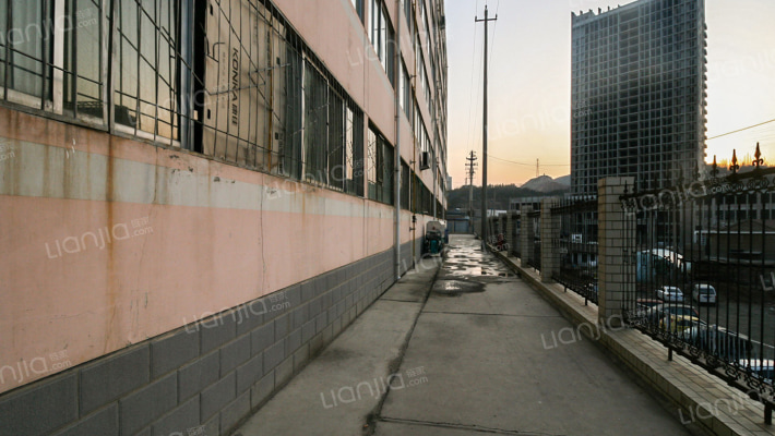 水委家属院外景图