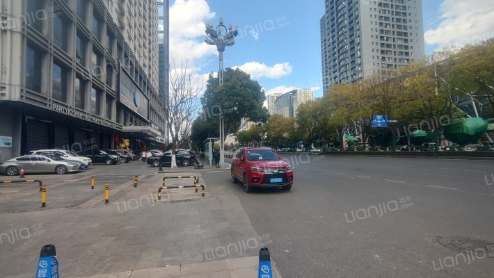 四季公寓外景图