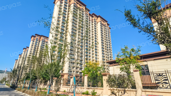 港沟新居外景图