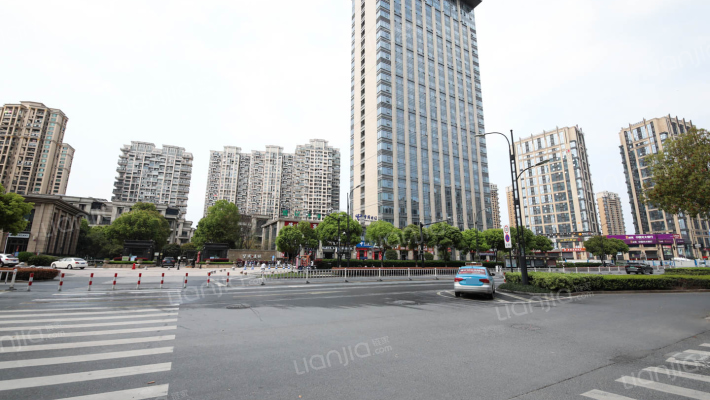 赞成君悦大厦外景图