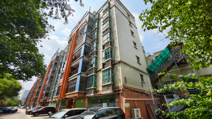 鸿景春天花园二期外景图