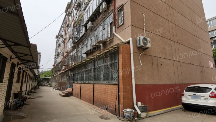 圣仑22号院外景图