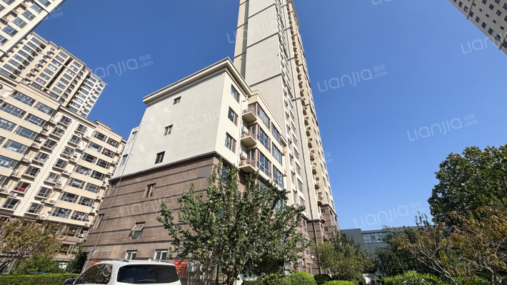 領海嘉園南区外景图