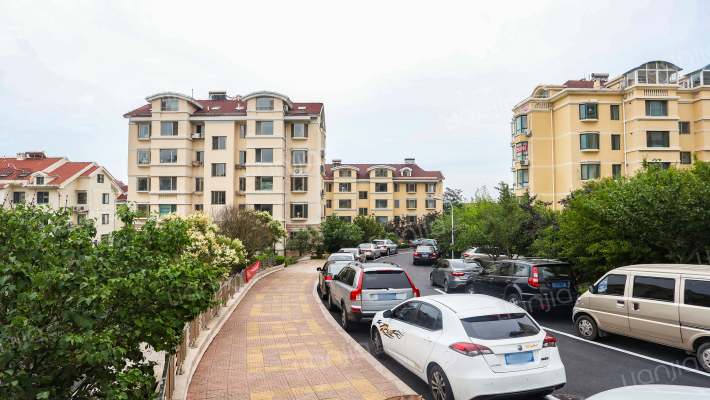 建飞花园三期外景图