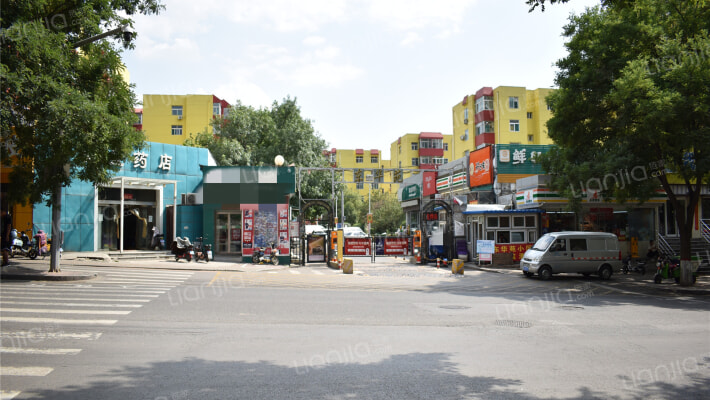 东华苑-溢翠园外景图