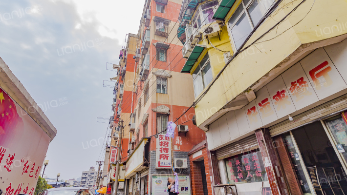 武珞路三巷外景图