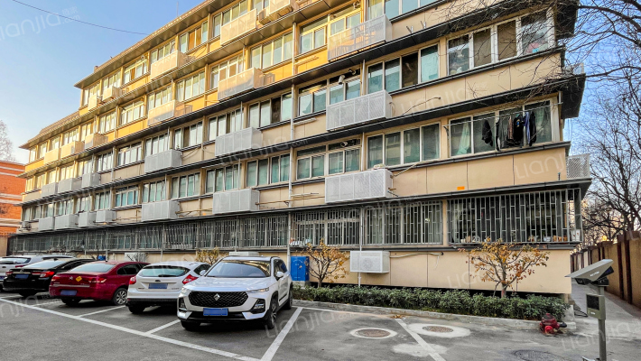 大雁塔风景区家属院外景图