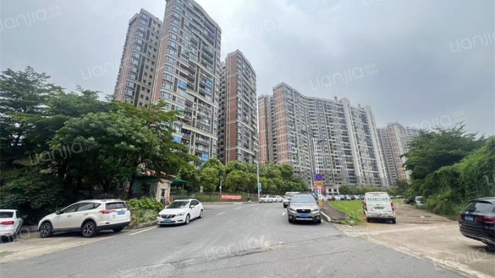 君汇半岛外景图