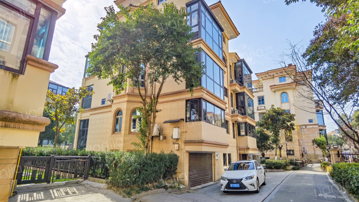 东方港湾外景图