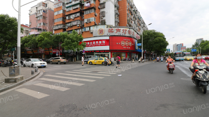 水西门大街153号外景图