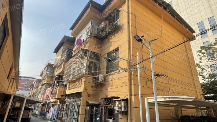 劳动局宿舍外景图