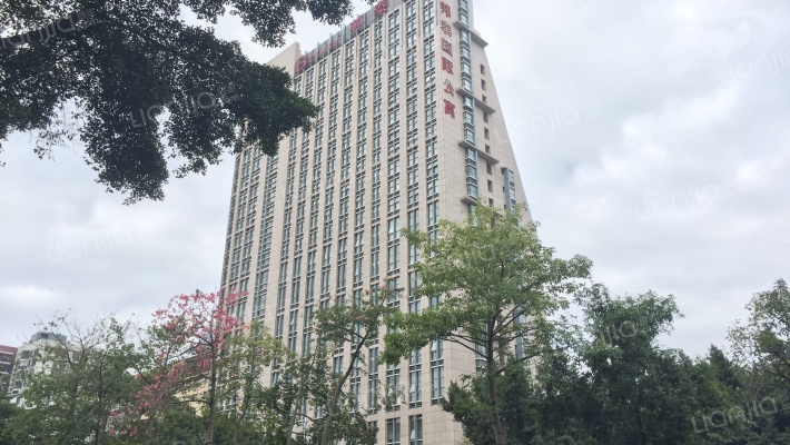 邦泰公馆外景图