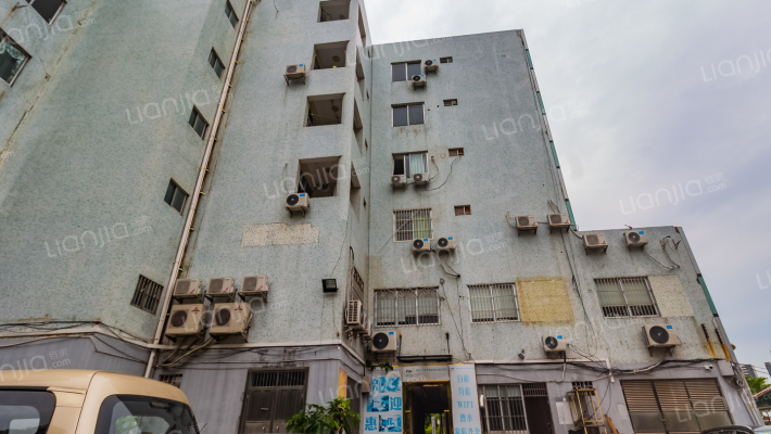 蜜约主题公寓外景图