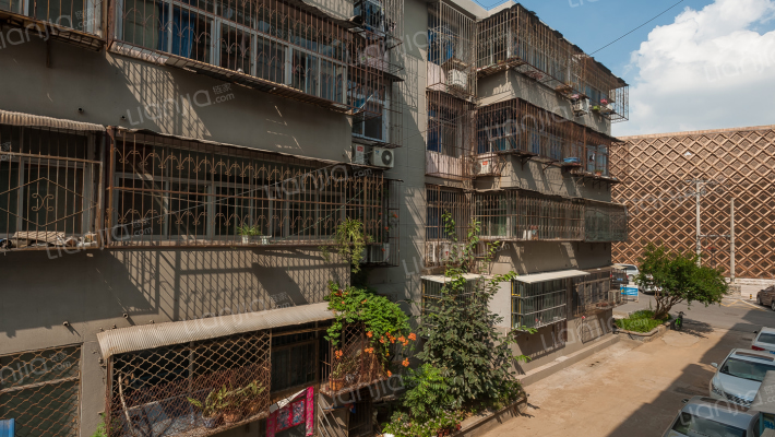 栖凤半山花园外景图