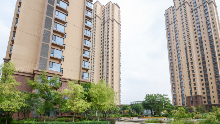 蓝岸丽舍外景图