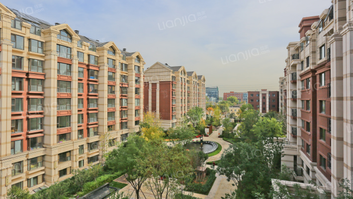 世华龙樾二期外景图