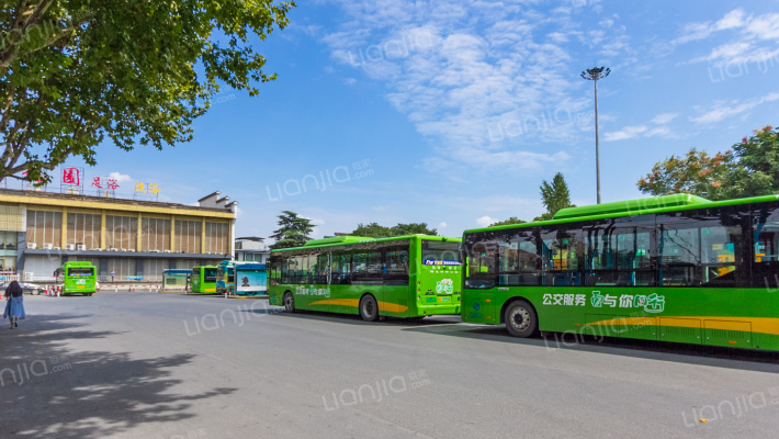 车站西路外景图