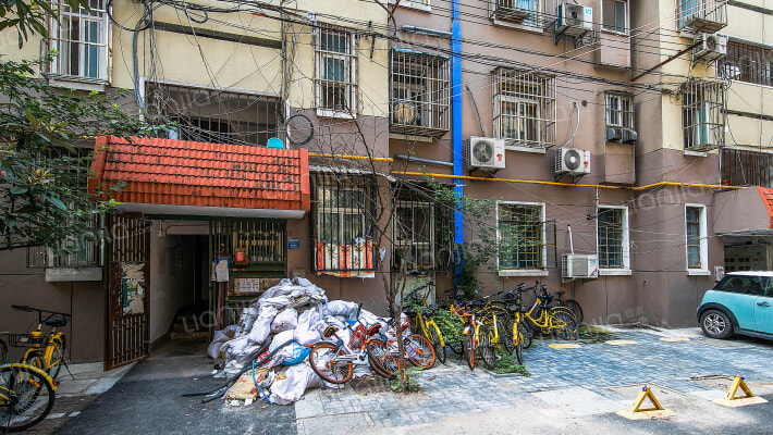 凤凰西街112号外景图