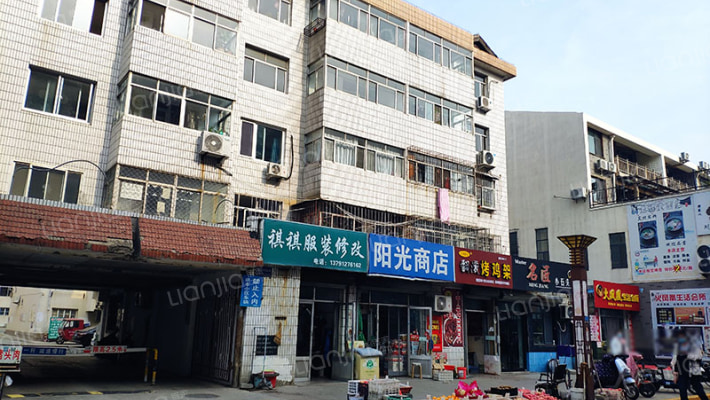 粮食局小区外景图