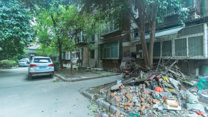 西安油科院家属院外景图