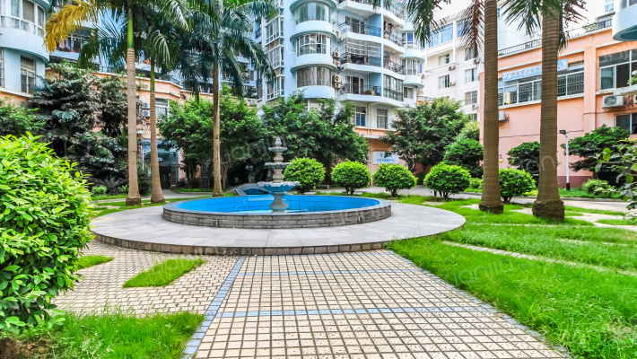 城市之光小区外景图