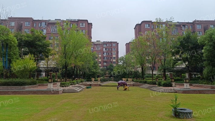 乐富强玖悦府外景图