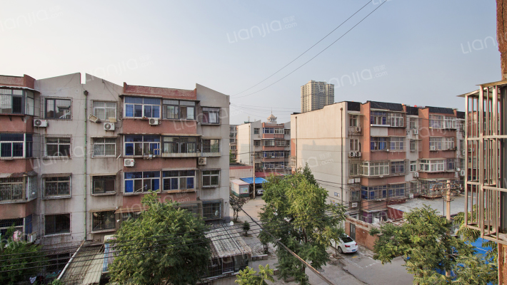 勤源里桃园楼外景图