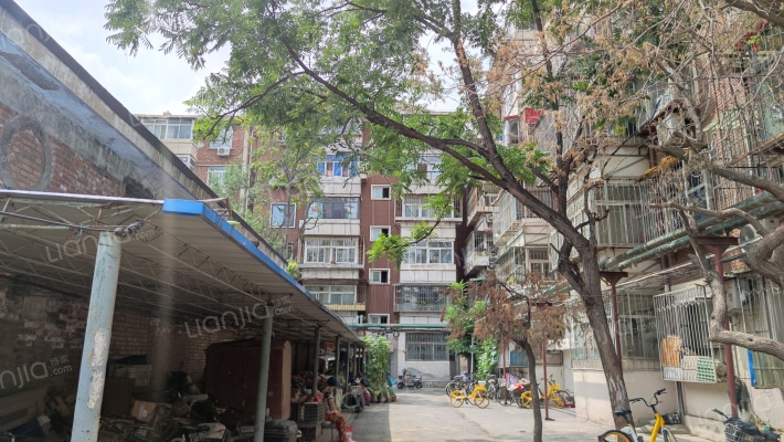 银山南里外景图