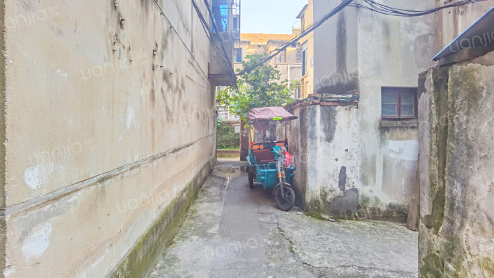 嘉郊文教宿舍外景图