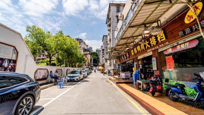 幸福路外景图