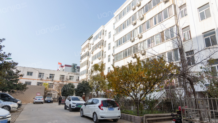 审计局家属院外景图