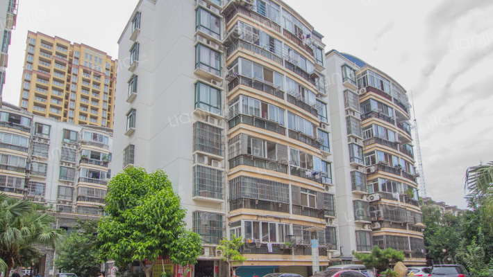 建设路小区外景图