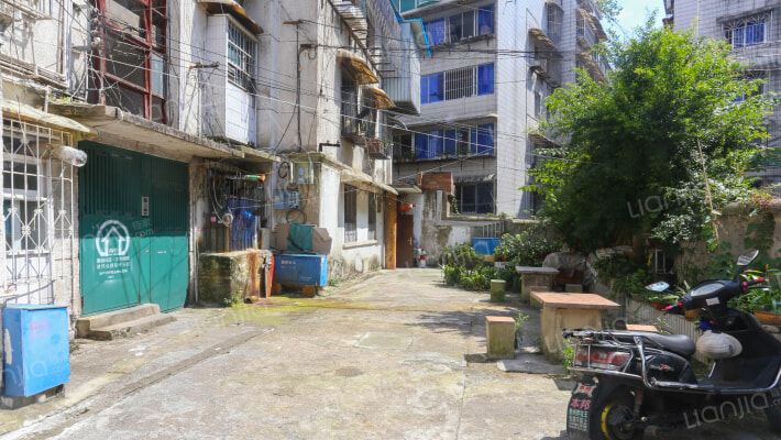 翠微巷10号院外景图