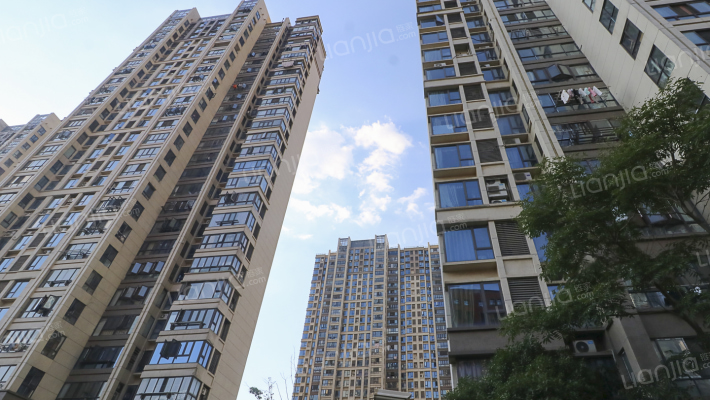 绿地外滩公馆外景图