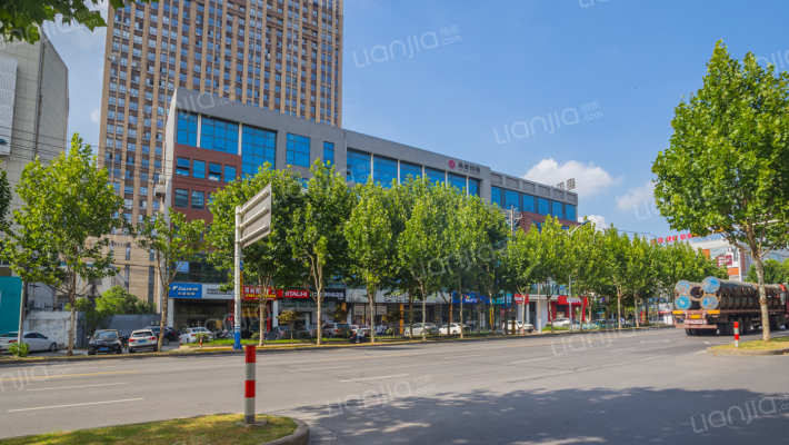 晶城国际外景图