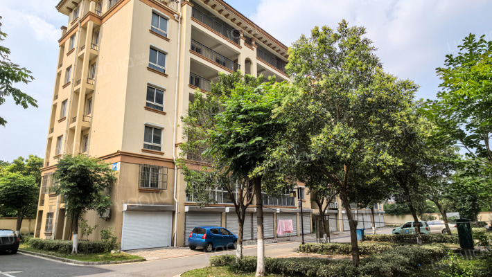 清丽华庭外景图