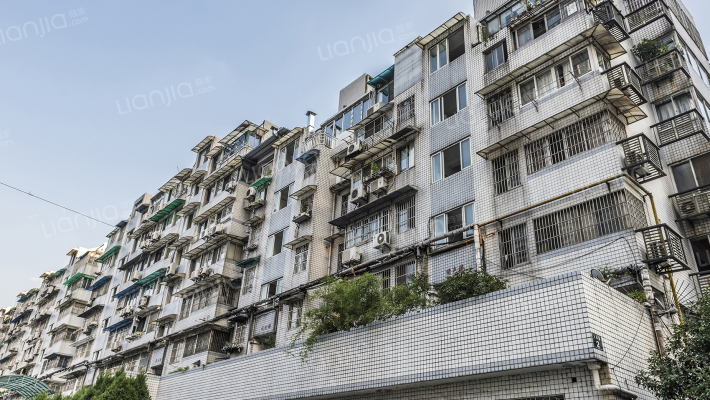 宏盛公寓社区外景图