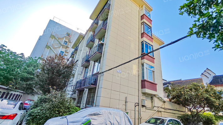 明月路146号外景图