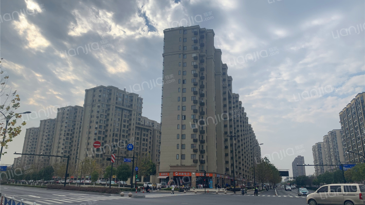 龙湖花盛郦城外景图