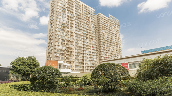 新城市广场外景图