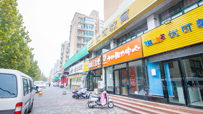 金盾花园外景图