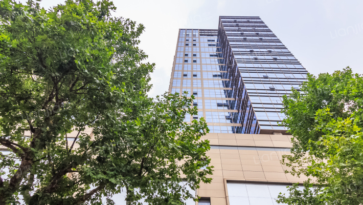 国展中心广场外景图