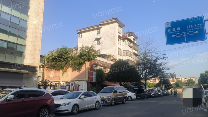 宁江花园家属区外景图