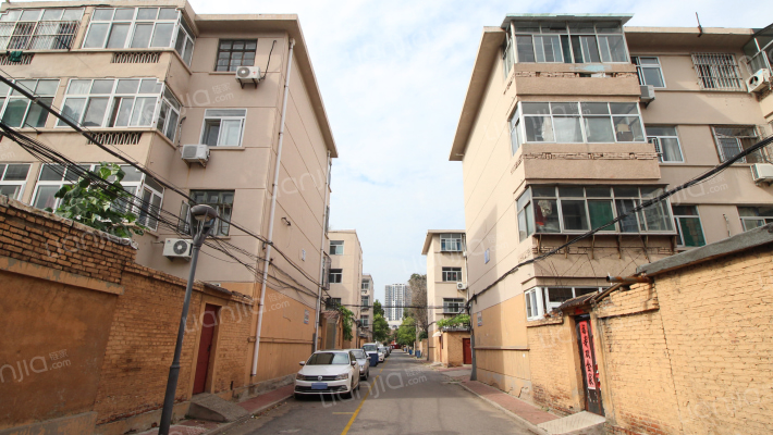 十中街小区外景图