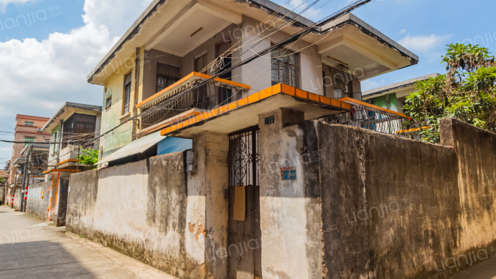 张家边一村东镇新村外景图