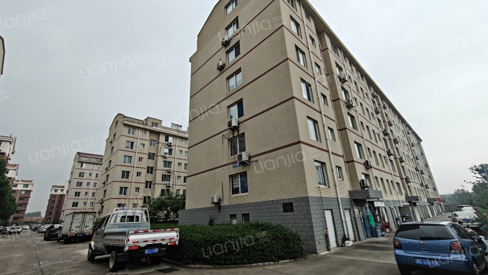 水岸华城外景图